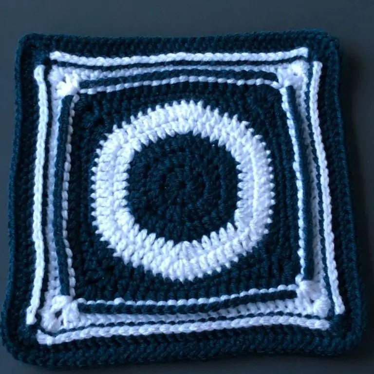 Harmony Square Granny square Pattern