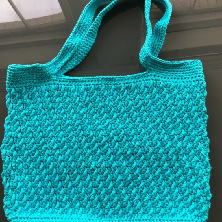 Crochet Tote Bag Pattern - on the bias tote