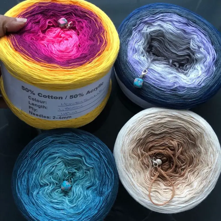 Custom gradient yarn cake review - Flo's Yarncakes