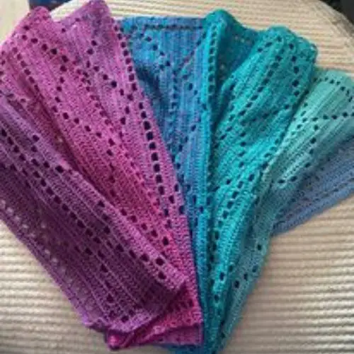 Becky Easy Filet Crochet Shawl Pattern Reflections