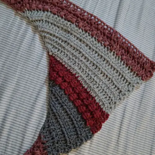 Lyn Mood Triangle Shawl Test